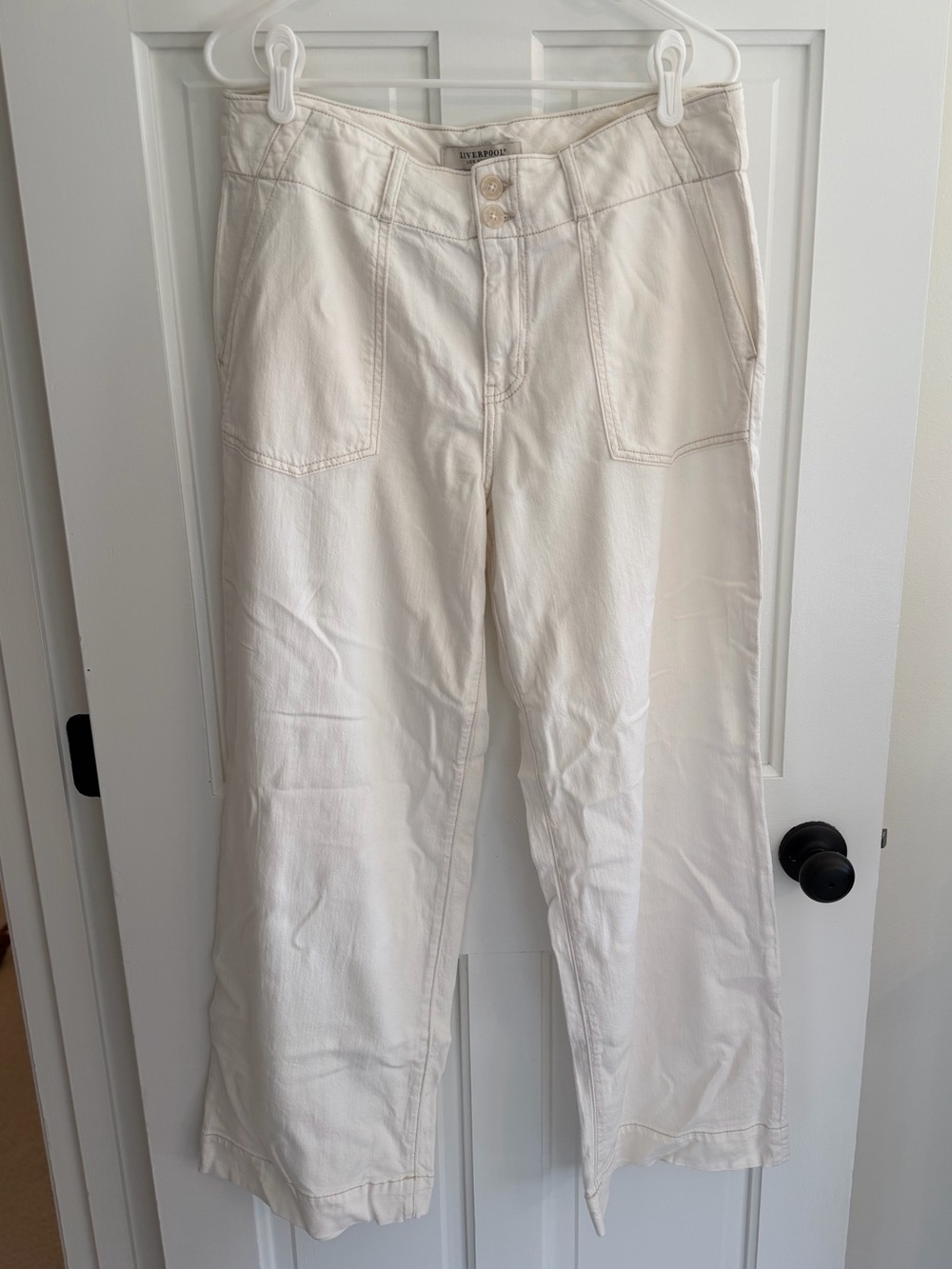 Liverpool Los Angeles Wide Leg White Jeans‎ 12/31 High Rise Soft White